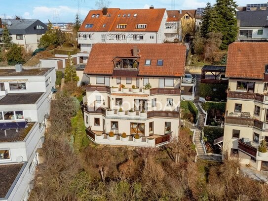 Exklusives Wohnen mit Panoramablick - Hochwertige Terrassenwohnung in einmaliger Hanglage