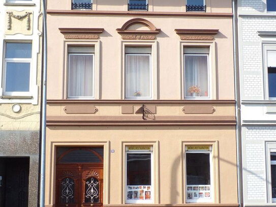 Reihenhaus Altbau, Zweifamilienh. gründlich saniert, mit Flair und Charm in Mönchengl.zu verkaufen