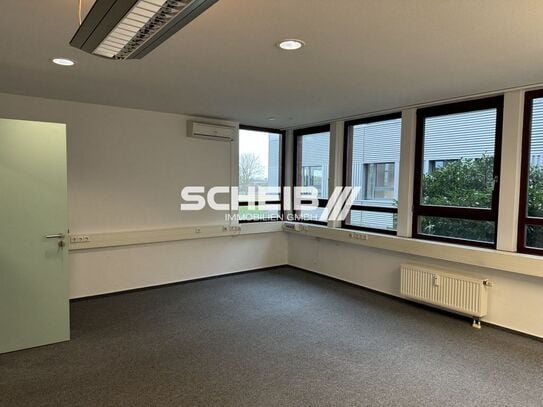 #Einzelbüro #Stellplätze #modern