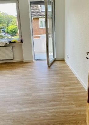 Sanierte, lichtdurchflutete, 3-Zimmer-Wohnung mit großem Westbalkon in MS-Mauritz