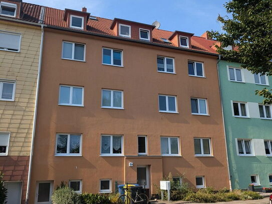 2-Zimmer Wohnung in Rostock als Kapitalanlage mit Balkon