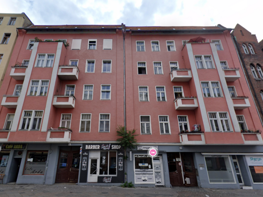 Geräumige 4-Zimmer-Wohnung in Moabit - Eigenbezug in 6 Monaten möglich