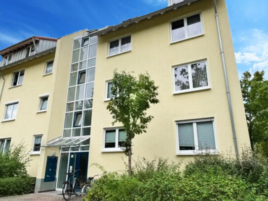 Kapitalanlage! Großzügige 3-Raum Wohnung inkl. Tiefgaragenstellplatz in Niedersedlitz zu verkaufen!