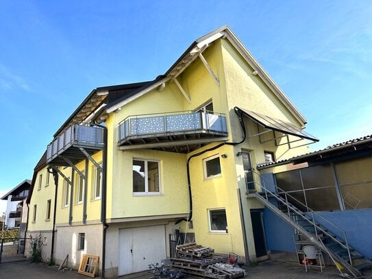 Großzügiges 2-3 Fam-Haus auf ca. 1.420 m² Grundstück - inkl. Baugrundstück für weitere Bebauung!