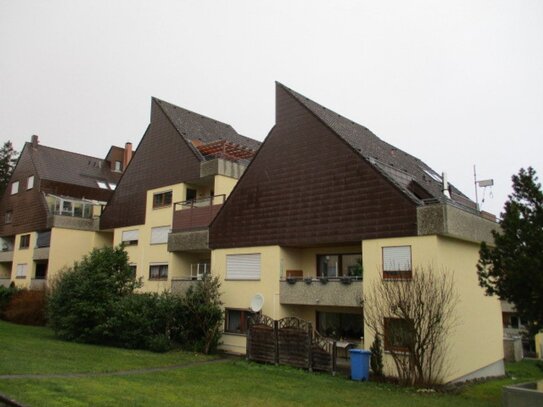 Maisonettewohnung in bester Lage - Dachterrasse - neuwertige Einbauküche - 2 TG