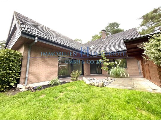 M 495 - Mehrgenerationenhaus in familiärer und naturnaher Lage mit Einbauküchen, Carport, Garage, Balkone, Vollkeller u…