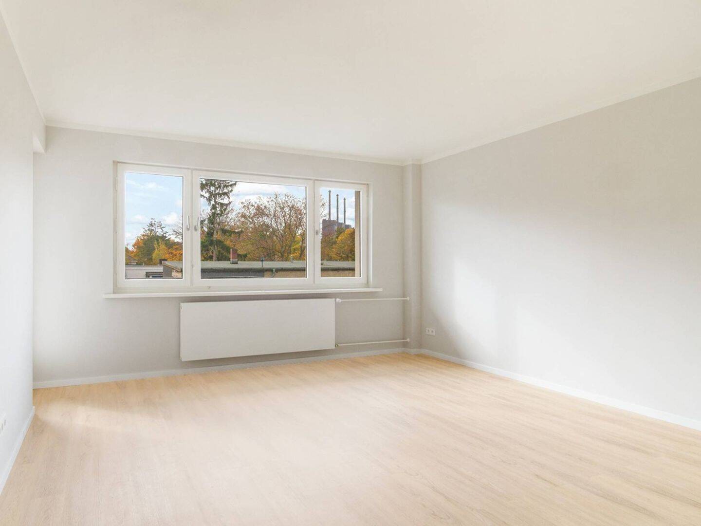 Modernisierte 2-Zimmer-Wohnung mit BALKON und EBK in Berlin-Lichterfelde - Photo 1