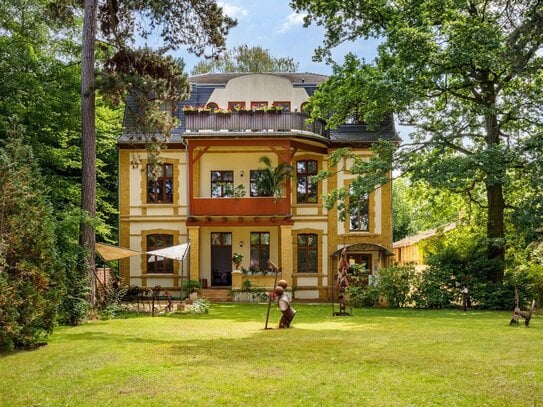 Golden Days - Preußische Offiziers-Villa mit viel Raum für Kreativität in Lichterfelde-West