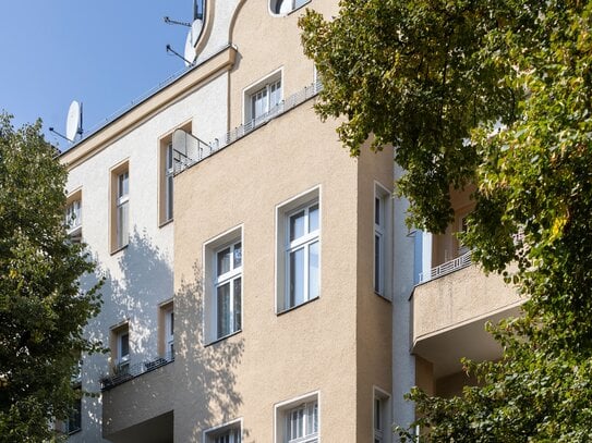 Vermietete 2-Zimmer-Wohnung mit Balkon am Weigandufer!