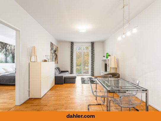 Modernes Wohnen in Berlin-Mitte: Stilvolle Wohnung mit TG-Platz