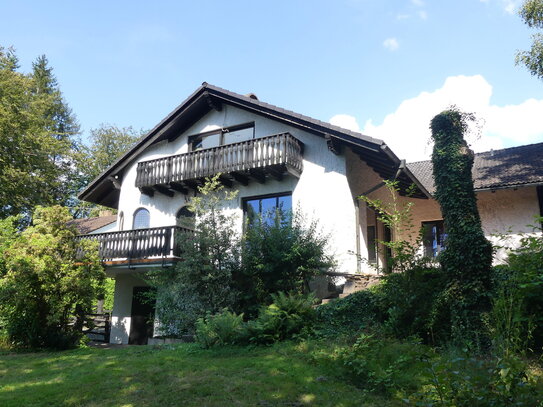 ***Etwas Besonderes ist dieses urgemütliche Wohnhaus im ruhigen Herrenwäldchen in Brombachtal***