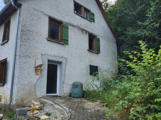 Renovierungsbedürftiges Fachwerkhaus mit Scheune in Veringendorf – Ideal als Ferienhaus oder für Handwerker