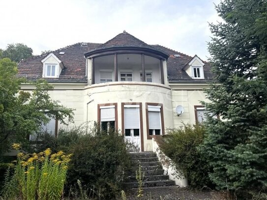 Fabrikanten-Villa zum Renovieren: Lassen Sie Geschichte neu aufleben