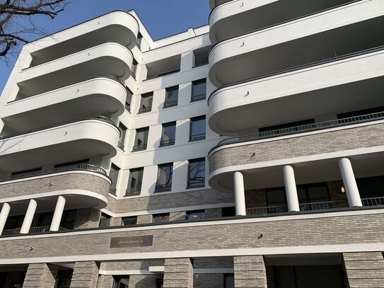 Schnell besichtigen - Ruhige 2-Zimmerwohnung mit Terrasse in Berlin-Wilmersdorf