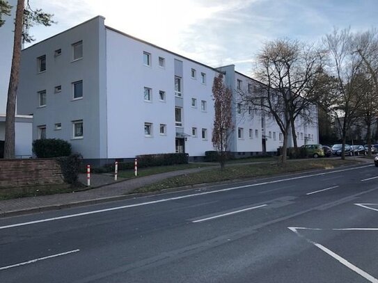 Provisionsfrei:Vermietete 3-Zimmerwohnung in Bad Homburg Nähe Schlosspark