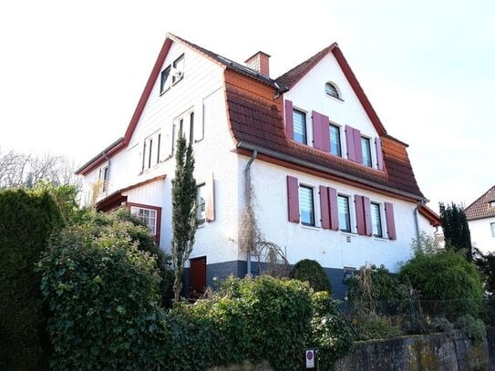 Ein Zuhause zum Wohlfühlen - Stadtnah und dennoch idyllisch gelegenes Einfamilienhaus in Bad Hersfeld !