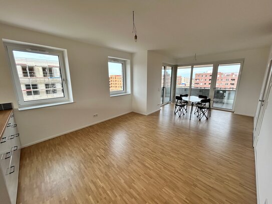 Erstbezug Dreizimmerwohnung 102 m2 mit Fernblick über die Skyline Hannover und ins Grüne