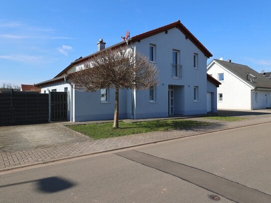 Modernes Einfamilienhaus mit Garten & Garage - Ihr neues Zuhause in Katzweiler