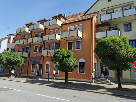 Zentrum Deggendorf - TG - Stellplatz ( im Tekkohaus ) zu vermieten - Nähe Kino *****