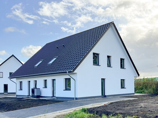 Neubau Doppelhaushälfte in Timmaspe - Erstbezug!