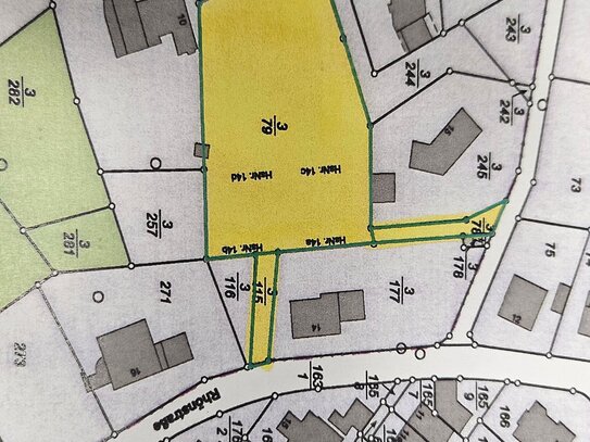 ZV-Termin: 14.02.2025! Teilweise bebautes Grundstück mit 4 Wohneinheiten!