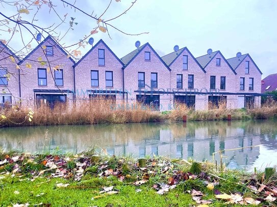 Vermietung eines modernen und energieeffizienten Reihenhauses mit Blick aufs Wasser in Neuharlingerlsiel!