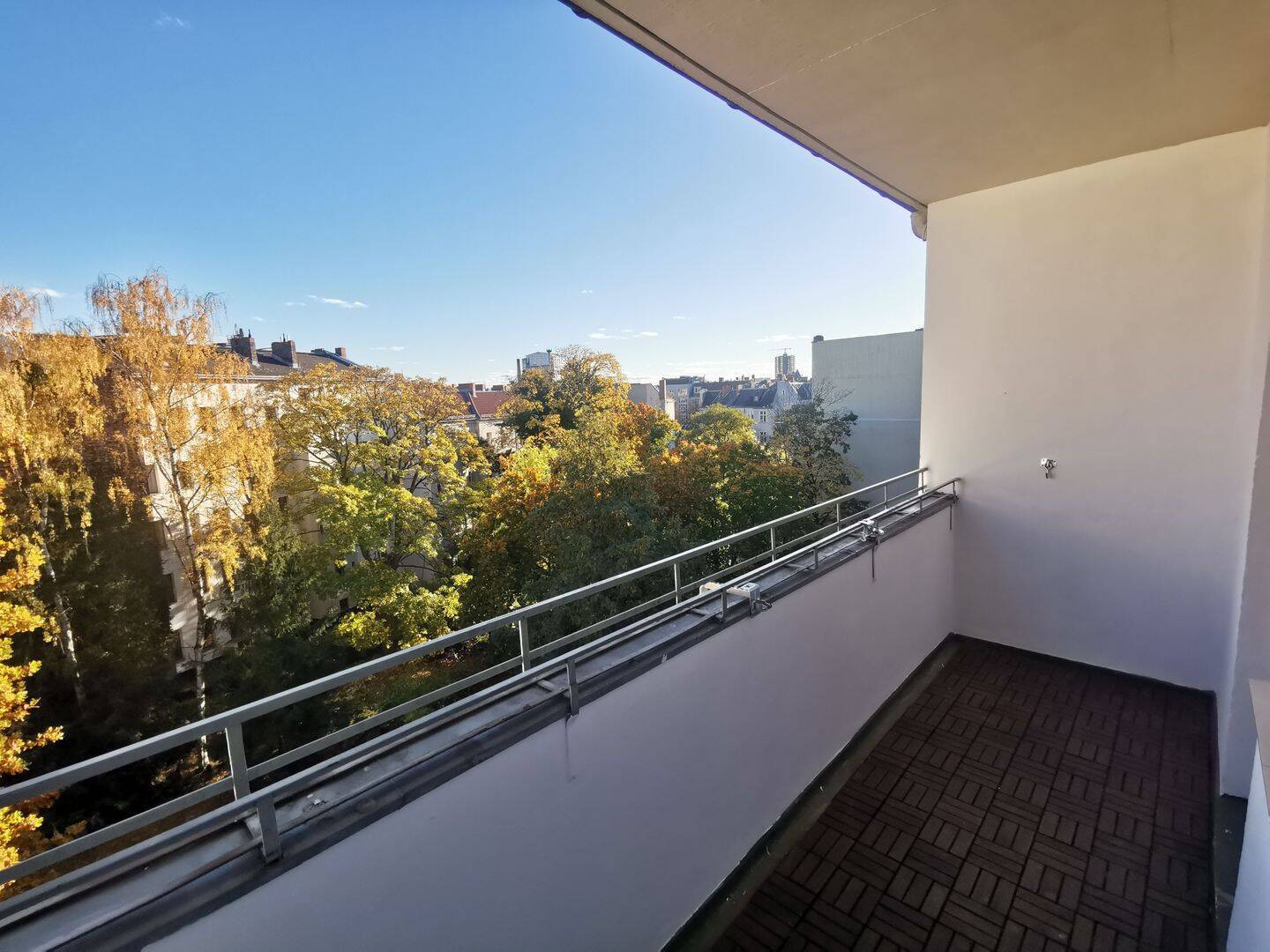 Provisions- und bezugsfrei: wunderschönes Apartment in Friedenau