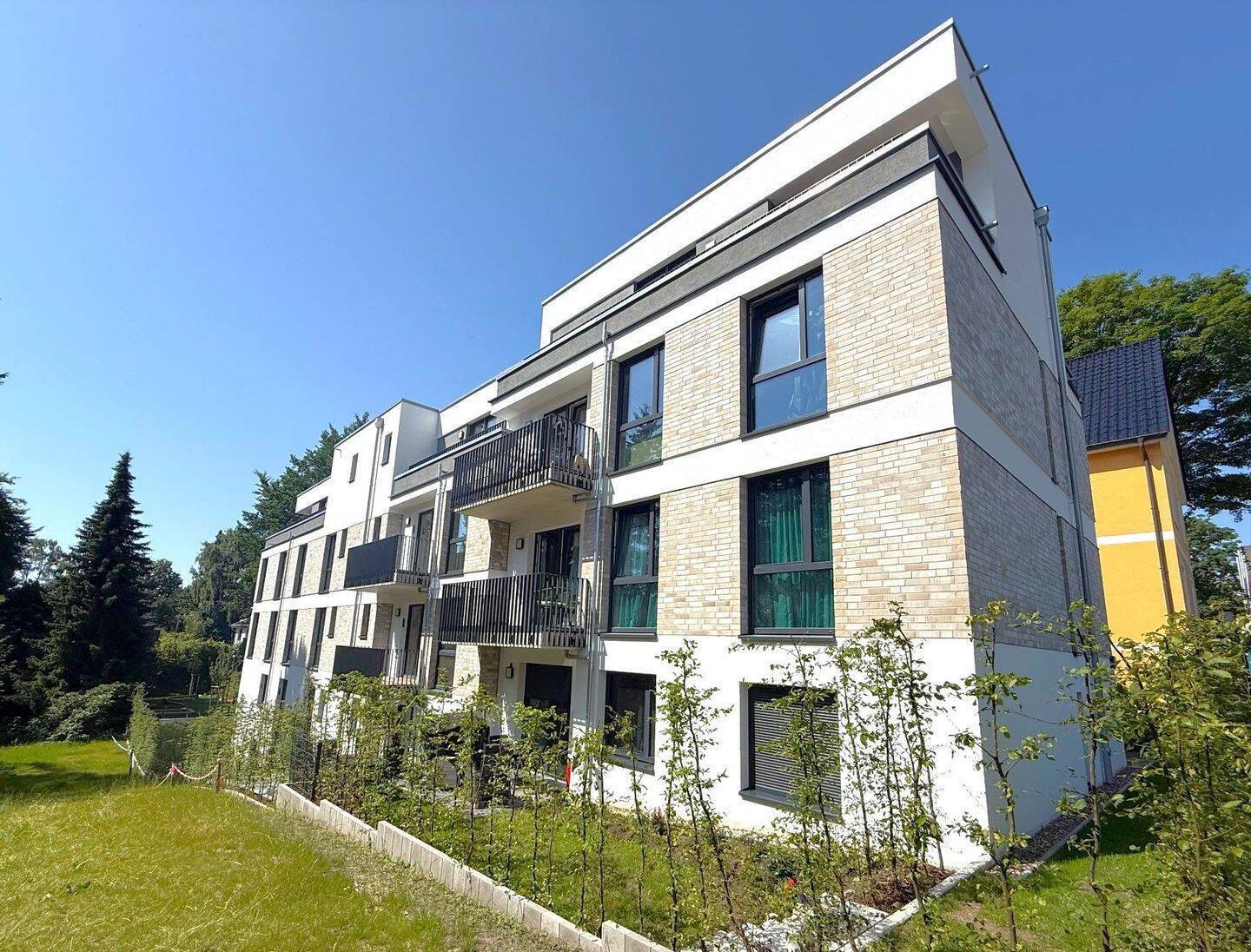 HOCHWERTIGE NEUBAU - ENDETAGE IN GROSS FLOTTBEK