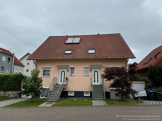 Neuwertige Doppelhäuser komplett mit großem Garten und mehr in Neubauviertel von Eppingen