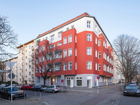 Lichtdurchflutete 2-Zimmer Altbauwohnung als Kapitalanlage in Wilmersdorf