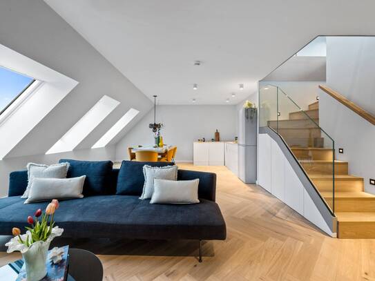 Maisonette Endetage mit Weitblick in direkter Alsternähe ++ Courtagefrei ++