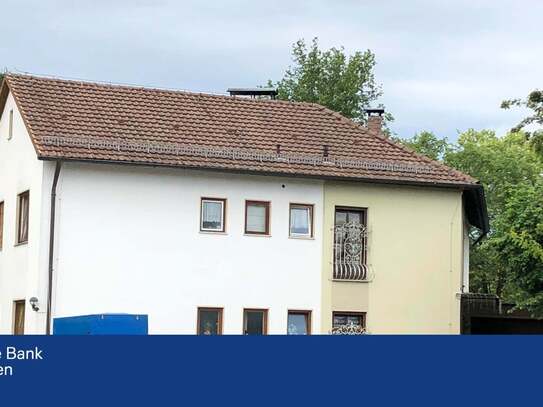 Keine Käuferprovision - Zweifamilienhaus in Sonnefeld - Zwangsversteigerung