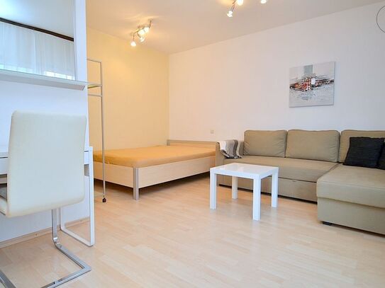 Modern möbliertes 1-Zimmer-Apartment mit WLAN und Balkon nahe Wöhrder See in Nürnberg