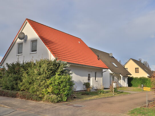 Der Schlüssel für Ihr neues Zuhause, Einfamilienhaus in ruhiger Wohnlage zu verkaufen!