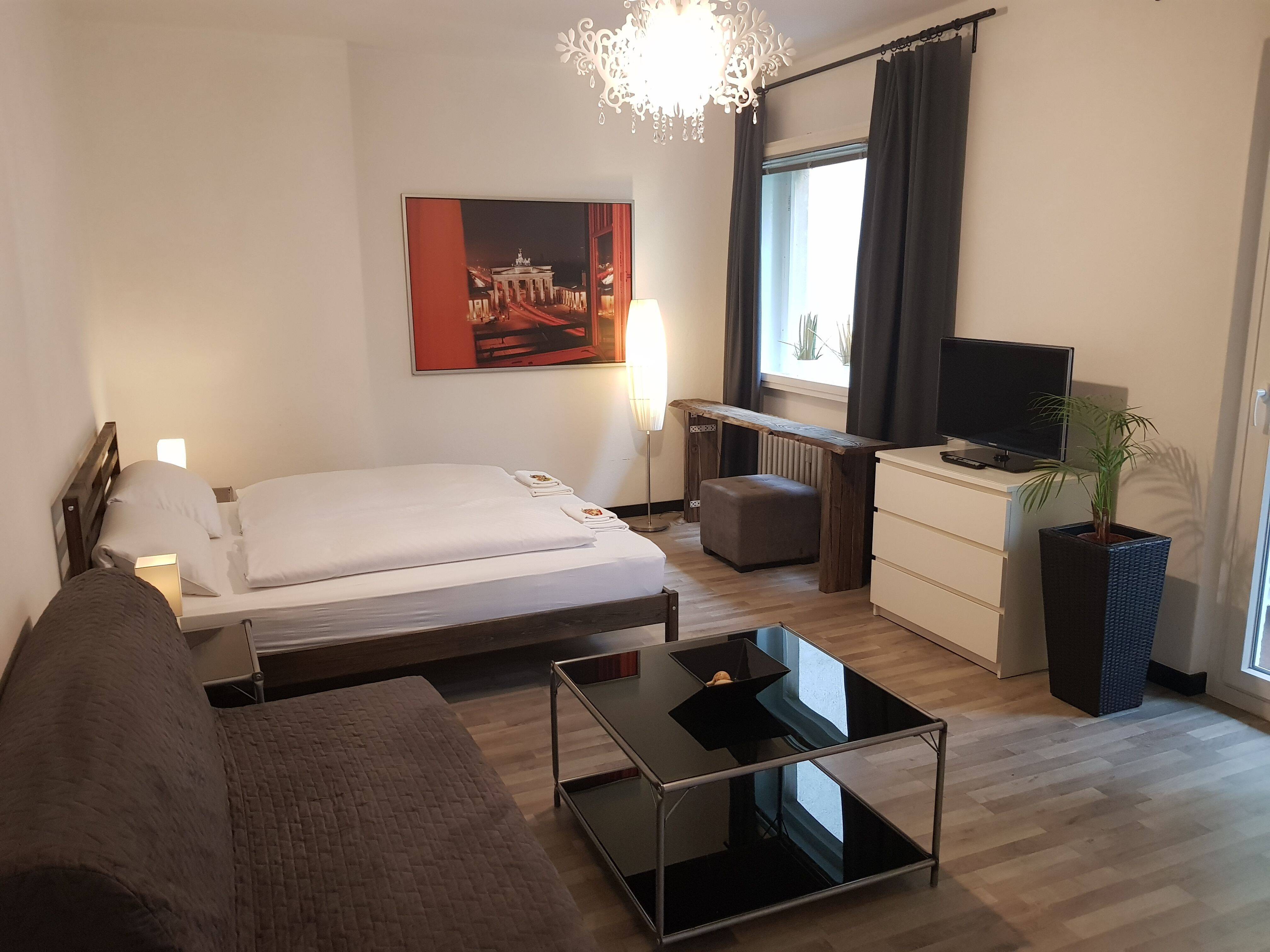 Studio mit Balkon in Schöneberg - Photo 1