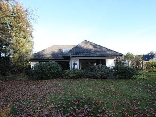 Schöner Bungalow in bevorzugter Sackgassenendlage