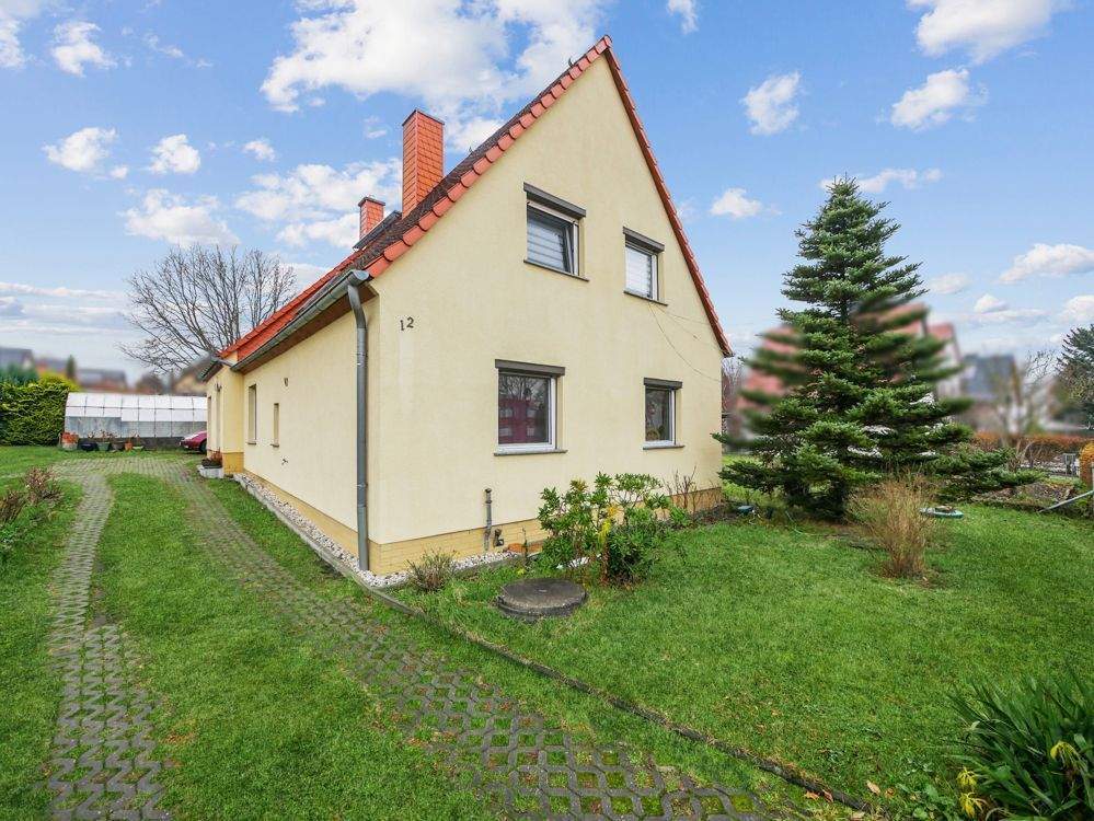 ++Exklusive Wohnlage in Dresden, Rochwitz: Geräumiges EFH (163 m2) mit 7 Zi., Terrasse & Garten!++