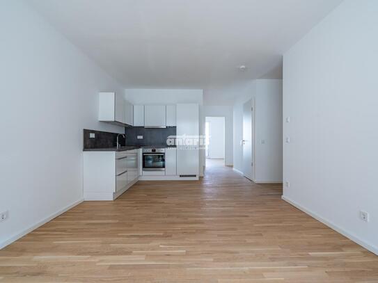 ** Moderne 3-Raum-Wohnung mit 2 Bädern, LOGGIA, EBK direkt im Zentrum! **