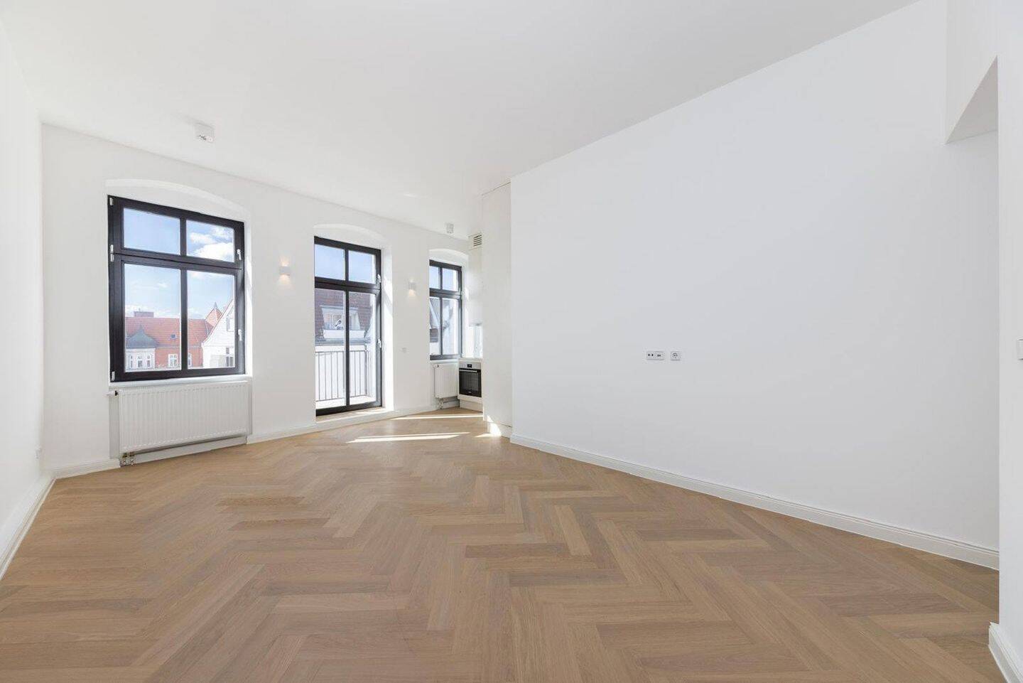 Kernsanierter Altbau | 3 Zimmer mit Weitblick | 2 Balkone | EBK inkl. | Aufzug | top Anbindung - Foto 1