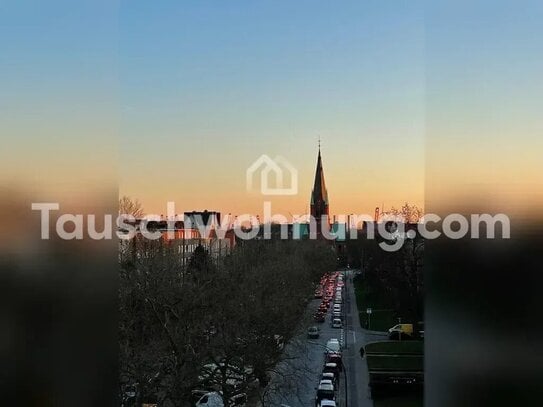 [TAUSCHWOHNUNG] Blick auf die Hafenkräne, Holzdielen und tolle Nachbarn