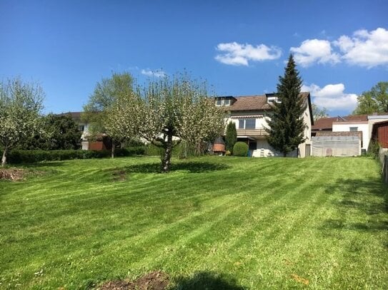 Schöne 2-Zimmer-Wohnung mit großer Terrasse und Garten