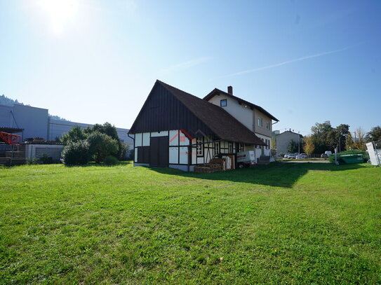 Ihre Gelegenheit - Großes Gewerbeareal mit Wohnhaus und vier Garagen in bester Lage von Tuttlingen!