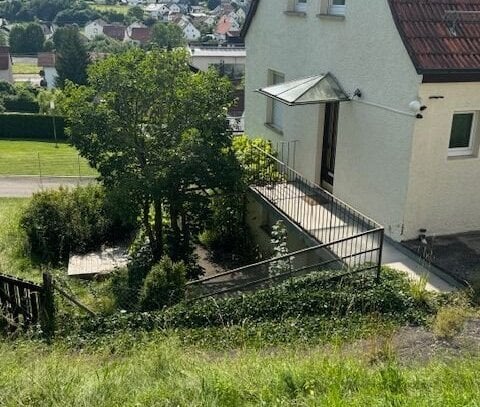 Sonnige schöne Doppelhaushälfte mit großem Garten in Burladingen - Gauselfingen zu vermieten