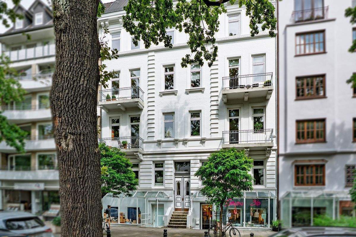 Stuck, Charme & Alsternähe: Wohnen mit hanseatischer Note