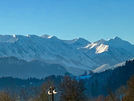 Penthousewohnung über den Dächern von Sonthofen mit traumhaften Bergblick in zentrumsnaher Lage