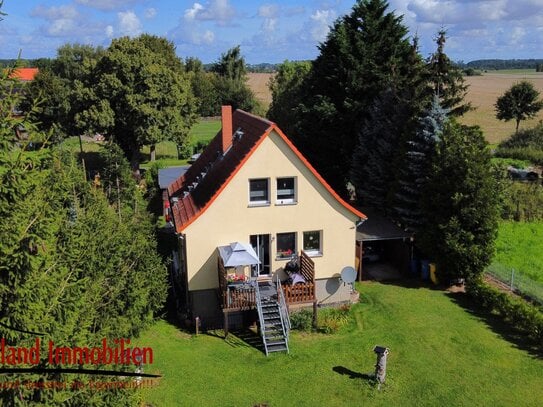 Ländliches Haus mit idyllischem Blick...