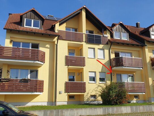 Große 2 Zimmer Wohnung mit Südbalkon in ruhiger Lage