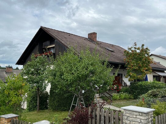 Großes Haus in Mitterfels in guter Lage!