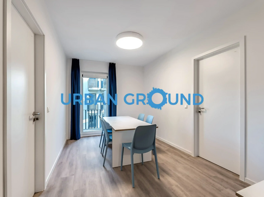 Voll möbliertes Privatzimmer mit Balkon in einer 5er gemischten WG