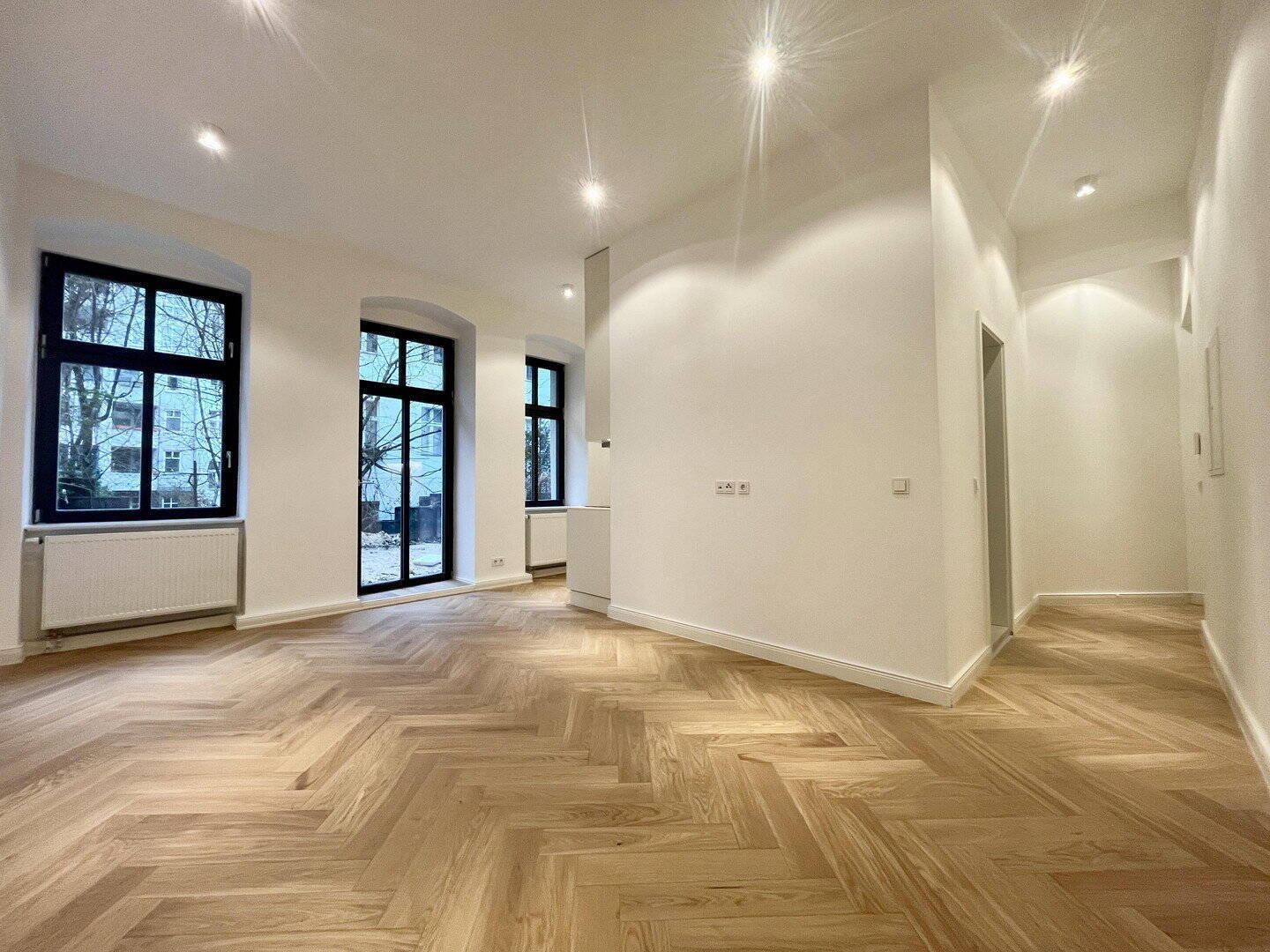 Gartenwohnung mitten im Kiez | moderne EBK inkl. | sanierter Altbau | im ruhigen HH - Foto 1